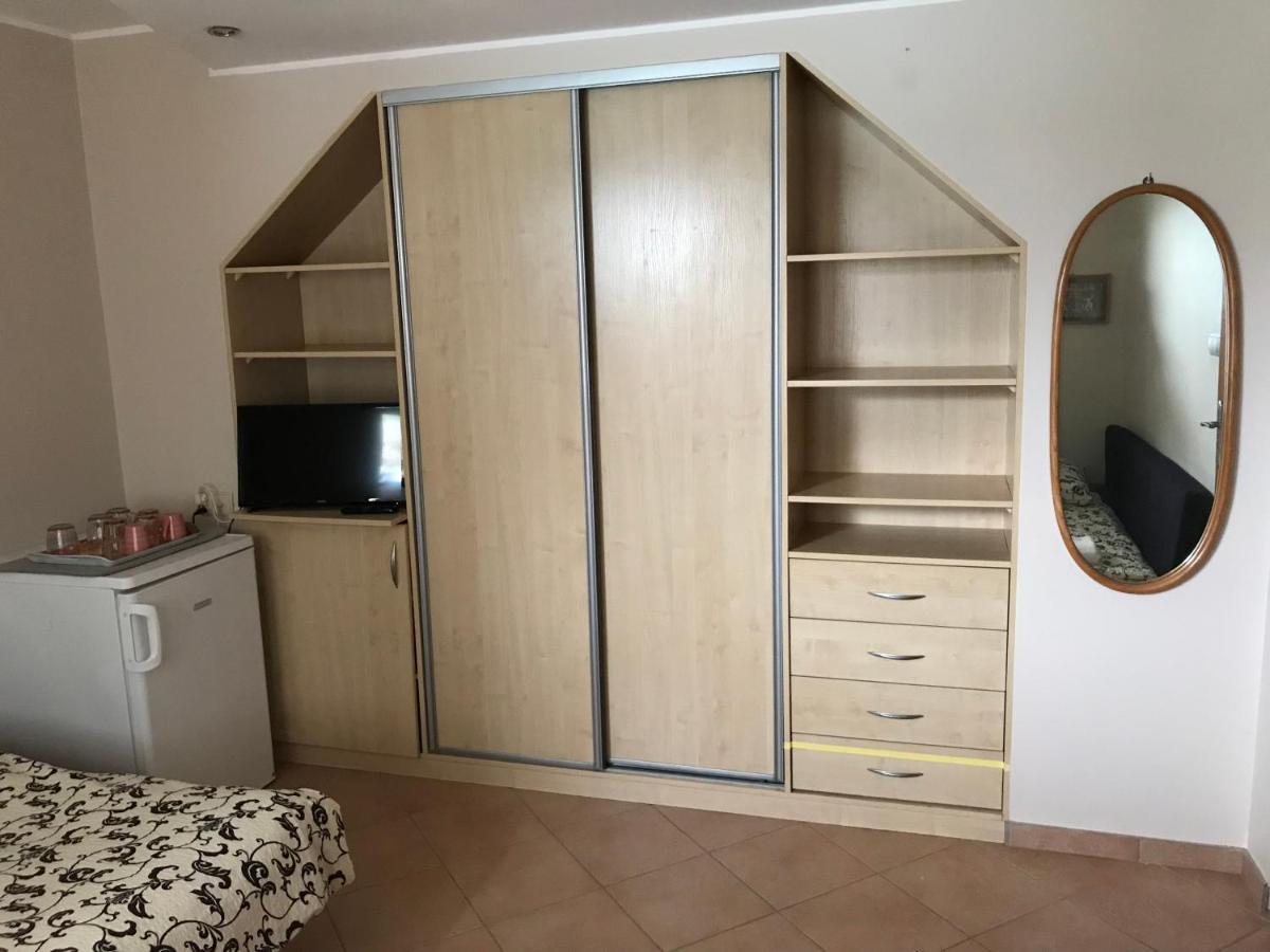 Pokoje Goscinne Reja Władysławowo Εξωτερικό φωτογραφία